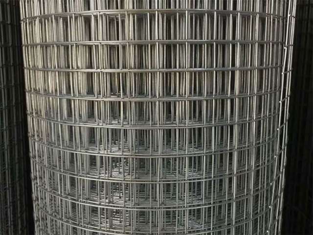 電焊網(wǎng)片質(zhì)量好壞如何辨別？